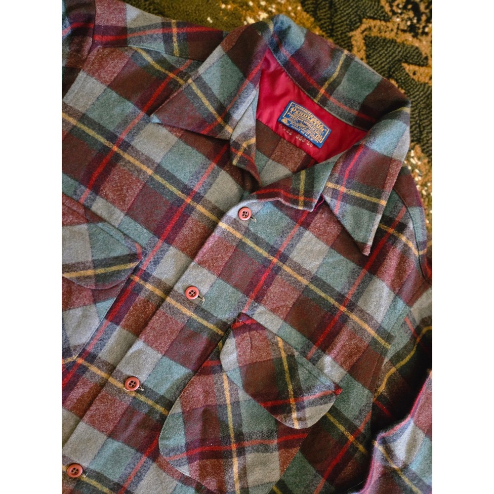 Vintage Pendleton Wool Board Shirt Blue Burgundy Plaid Flannel Mens M Made USA